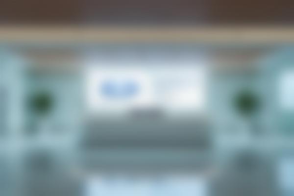 西安种植牙医院选择指南及费用参考