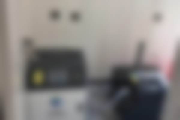 七、哈密闫龙口腔门诊部地址电话及营业时间