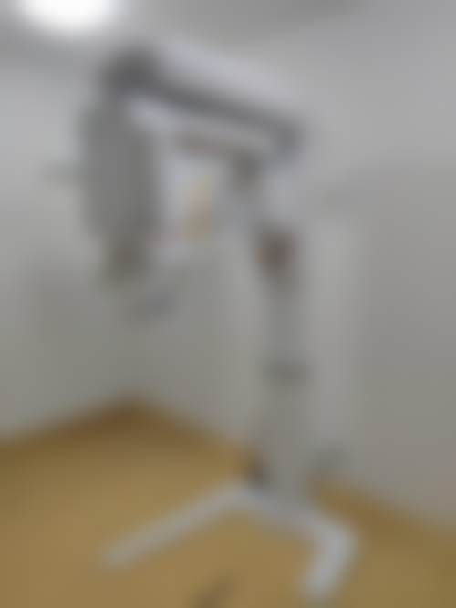 三、昆明康倍口腔门诊部医生介绍