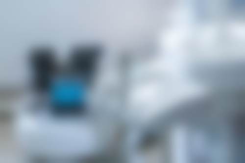 【基础拔牙】牙齿（松动）轻盈拔除--(1颗）医生团队优势