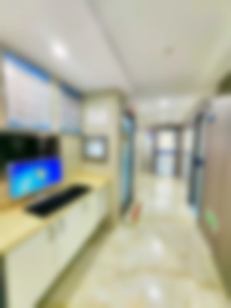 擅长领域:牙齿矫正与种植牙