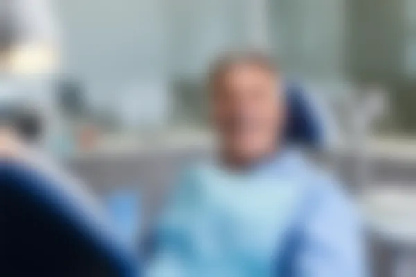 三、重庆江津小石头口腔门诊部医生介绍