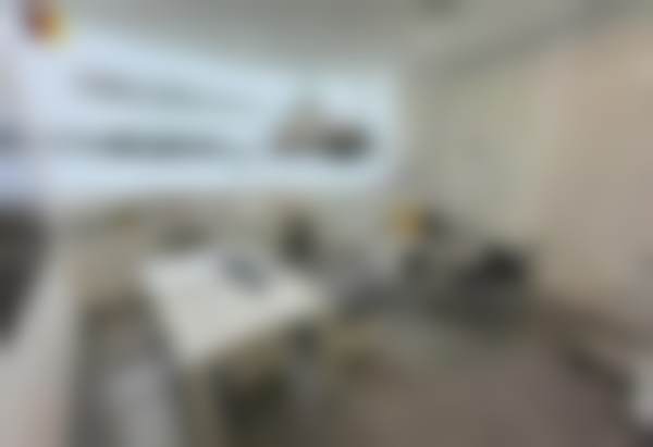 珠海六和口腔医院(珠海总院)李彬彬医生擅长什么？答案是数字化种植与正畸，个性化方案打造口腔健康！ 