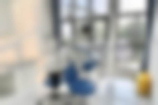 FAQ：关于许昌钻叶口腔门诊部（万达店）张选俊的常见疑问