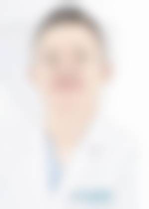 核心医生团队与专精背景