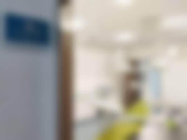 为什么选择深圳横岗格伦菲尔口腔门诊部进行矫正?
