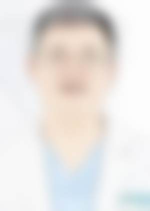 医院优势:正规资质与精良设备