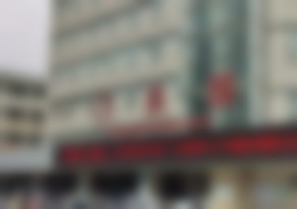 昆明医科大学附属第一医院眼科昆明医科大学附属第 一医院眼科门诊部