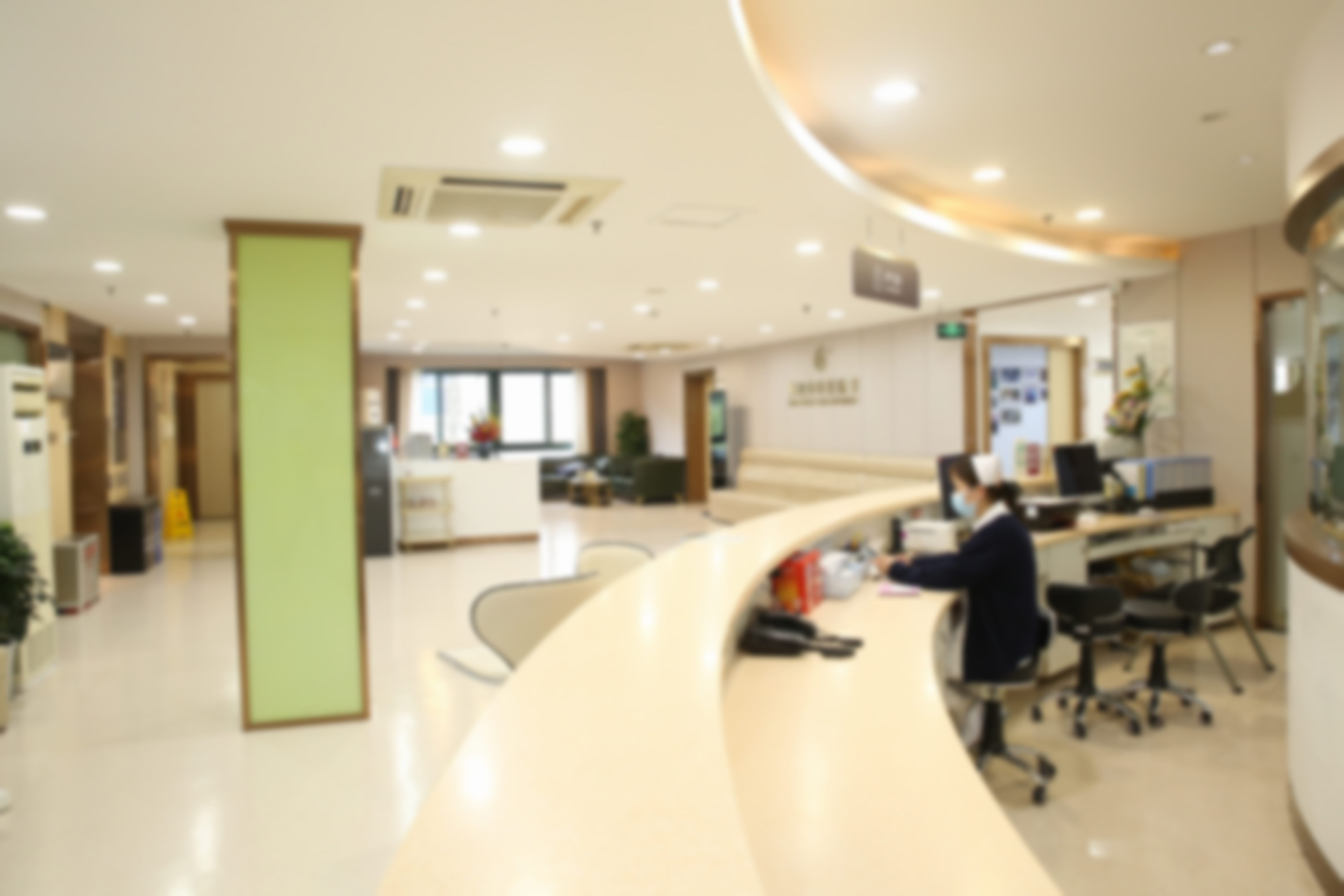 医生团队:从业多年骨干医生与严格筛选标准