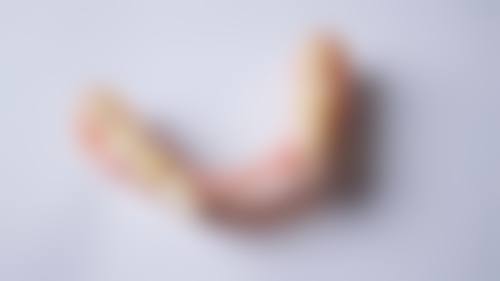 医生资质介绍:东港瑞贝口腔泰安路门诊部王然华