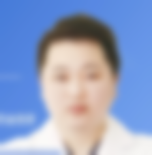 李威