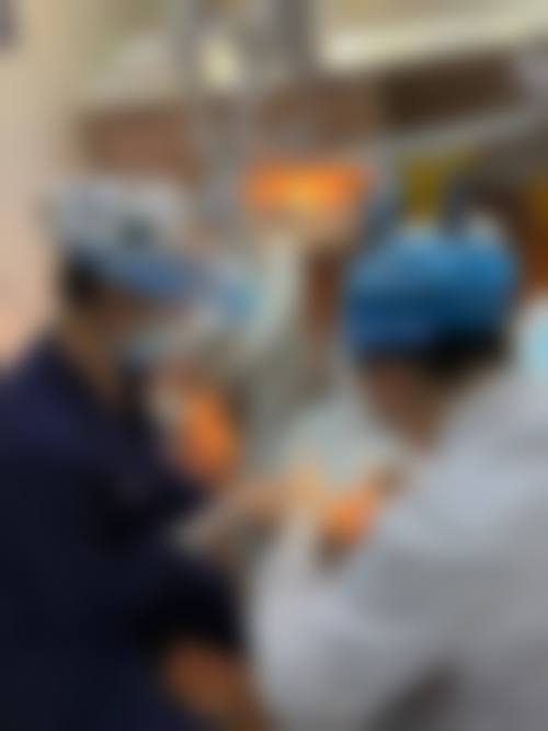 医生资质介绍鄂尔多斯汉生口腔医院巴音