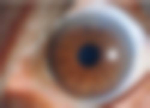 预约优惠活动：三亚中 心医院眼科陈宝雄医生